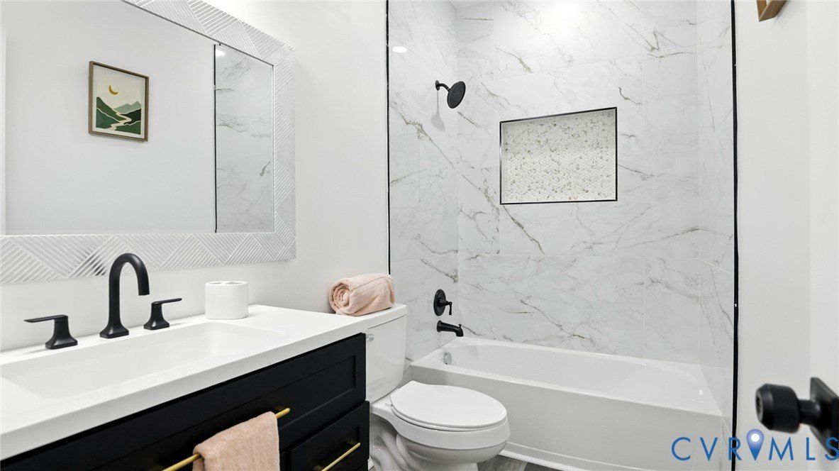 610 Gressett Street. Petersburg, VA 23803