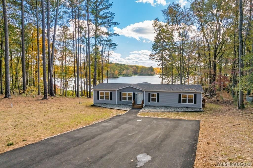 610 Hinton Mill Rd. Boydton, VA 23917