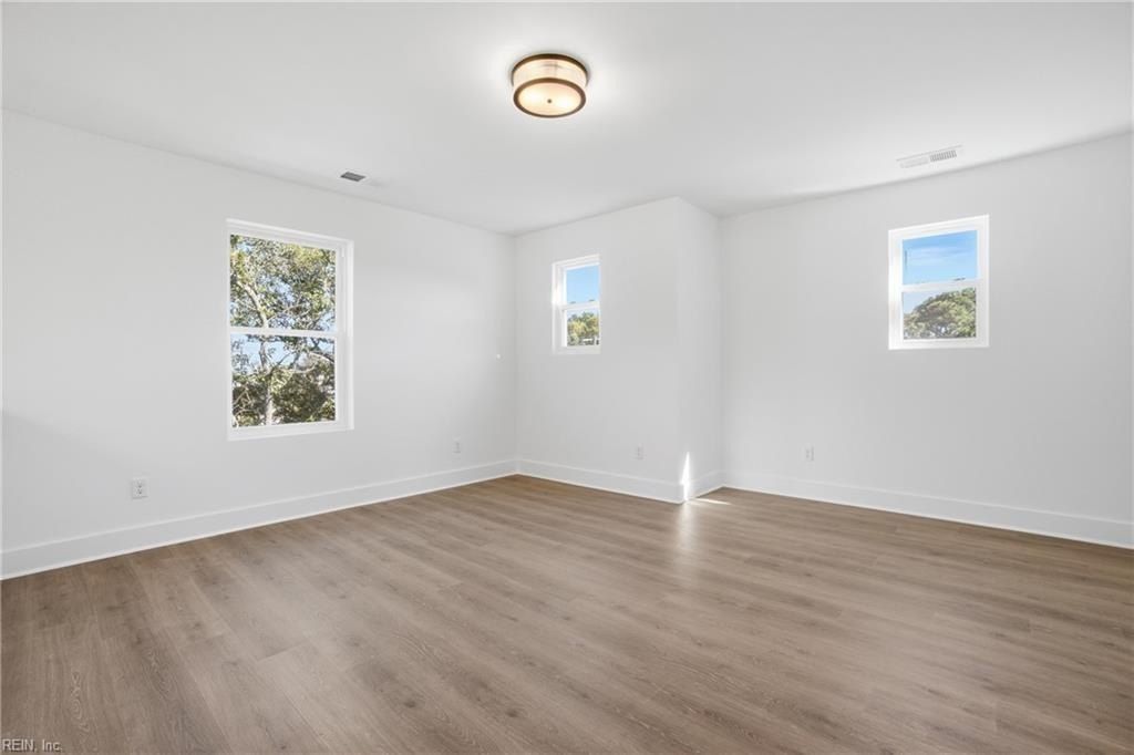 9625 11Th Bay Street. Norfolk, VA 23518