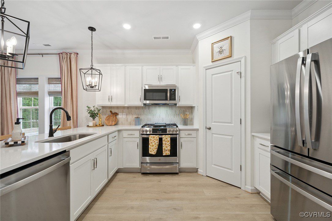 6449 Lila Crest Lane. Midlothian, VA 23112