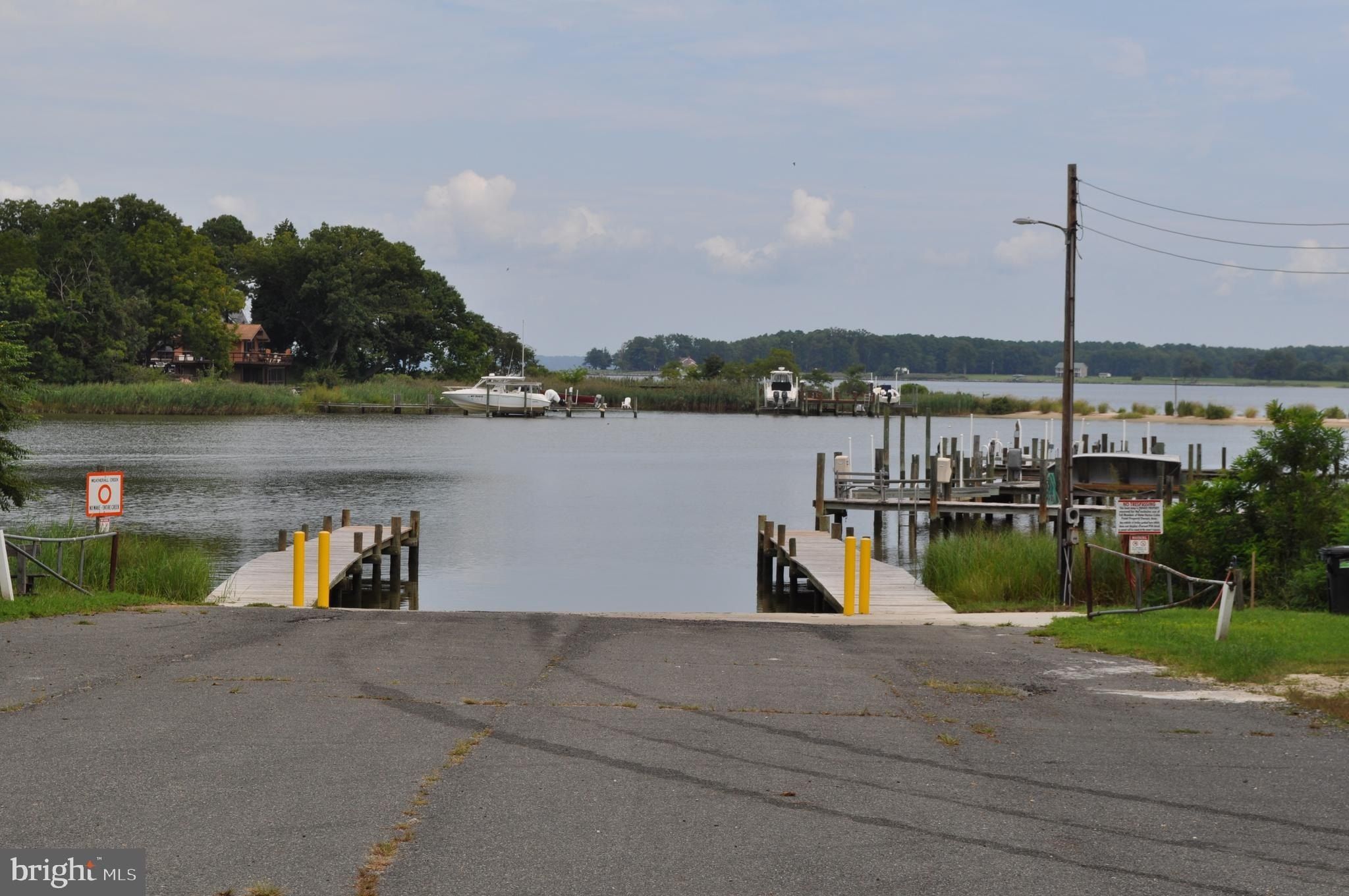 26 Harbor Court. Montross, VA 22520