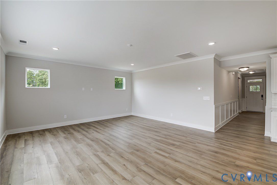 5 Jett Court. Gum Spring, VA 23065