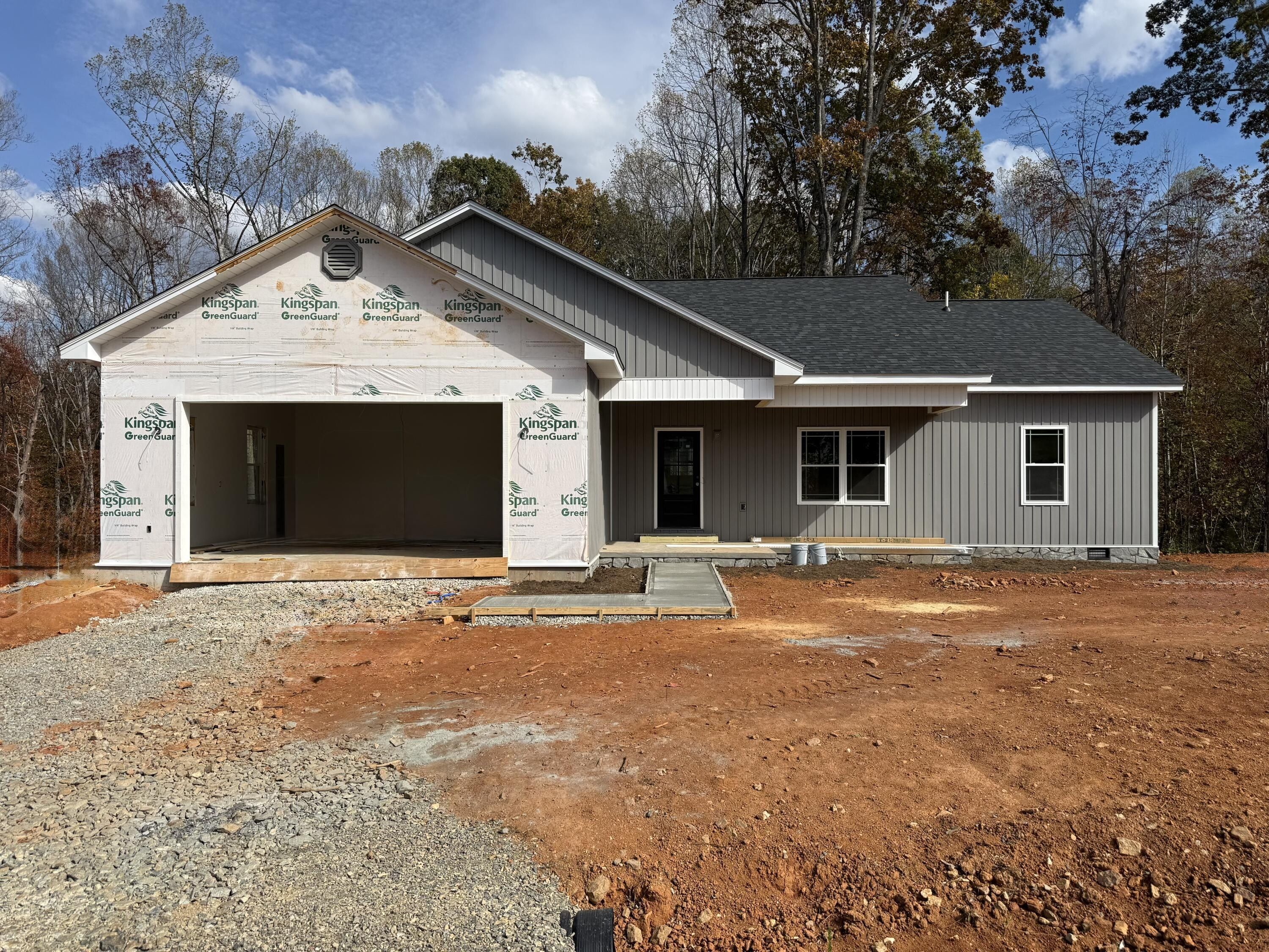 42 Belvoir Cir. Moneta, VA 24121