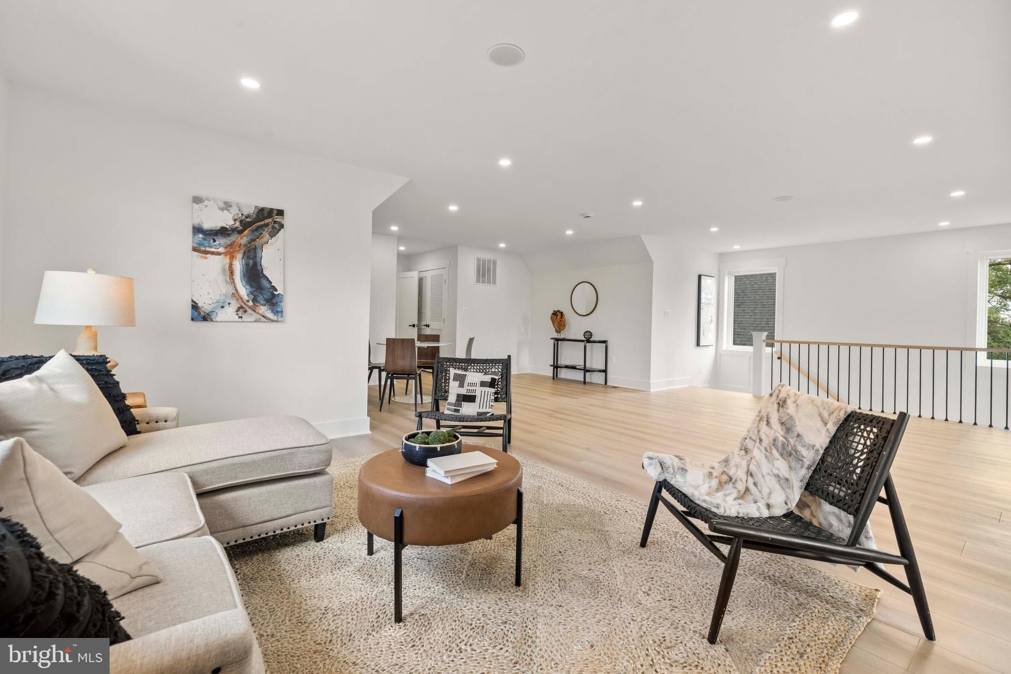 1905 N Taylor Street. Arlington, VA 22207