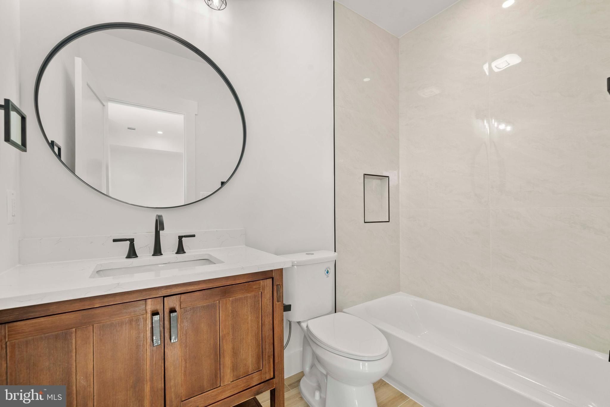 1905 N Taylor Street. Arlington, VA 22207