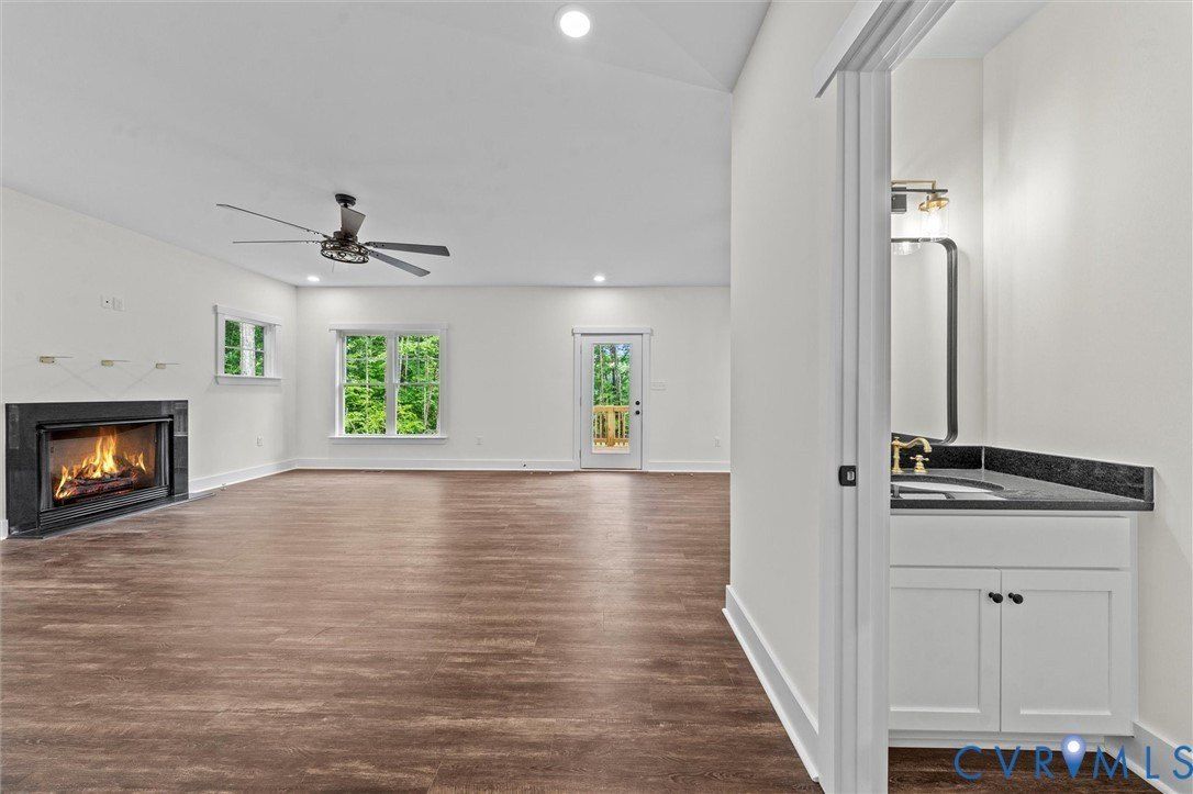 4062 Lake Killarney Road. Gum Spring, VA 23065