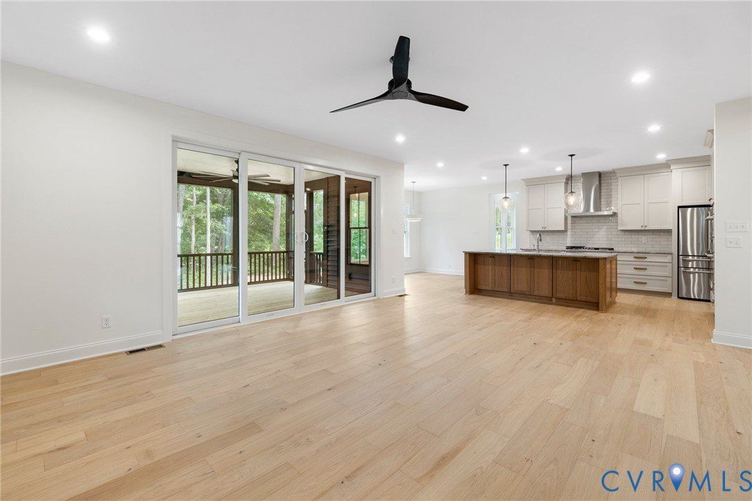 17300  Singing Bird Turn. Moseley, VA 23120