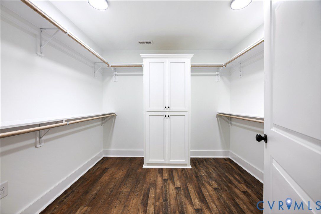 1175 Anderson Highway. Cumberland, VA 23040