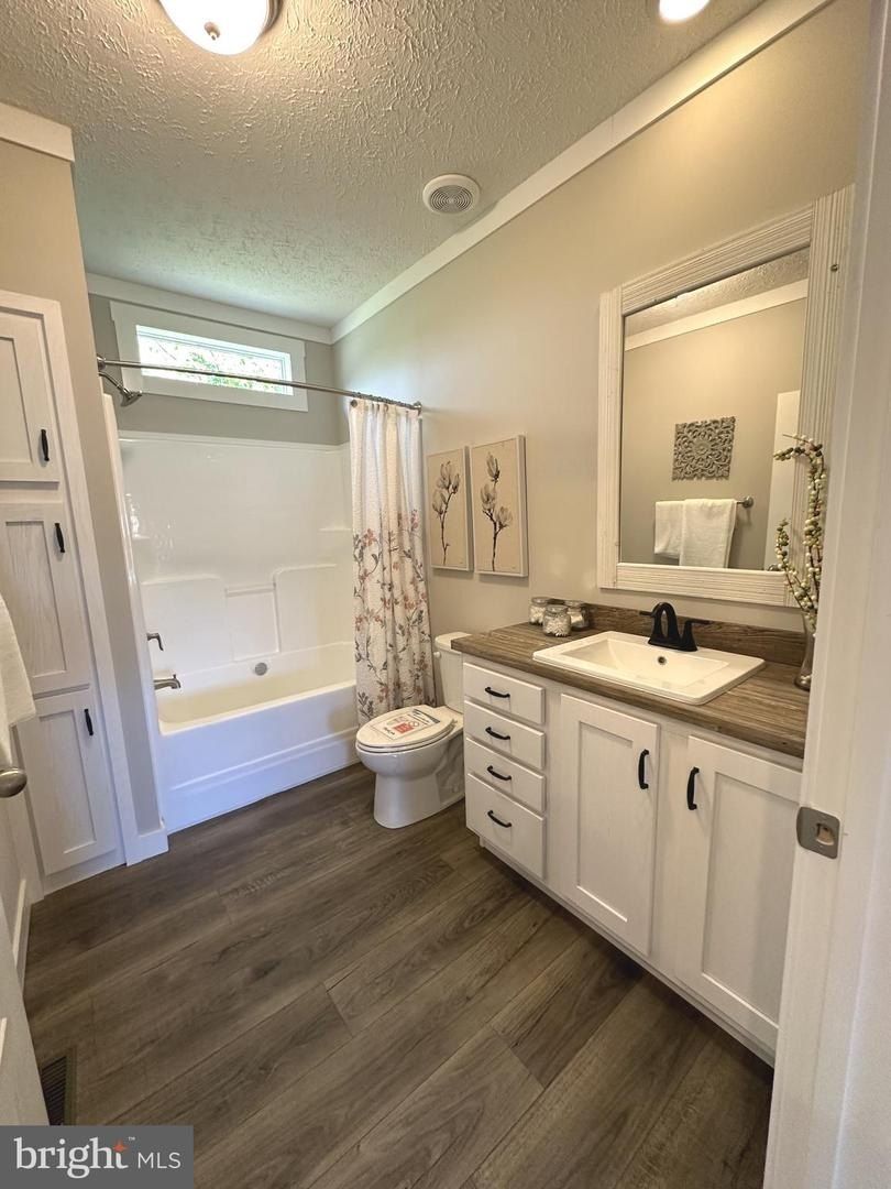 104 Henson Ave. Louisa, VA 23093