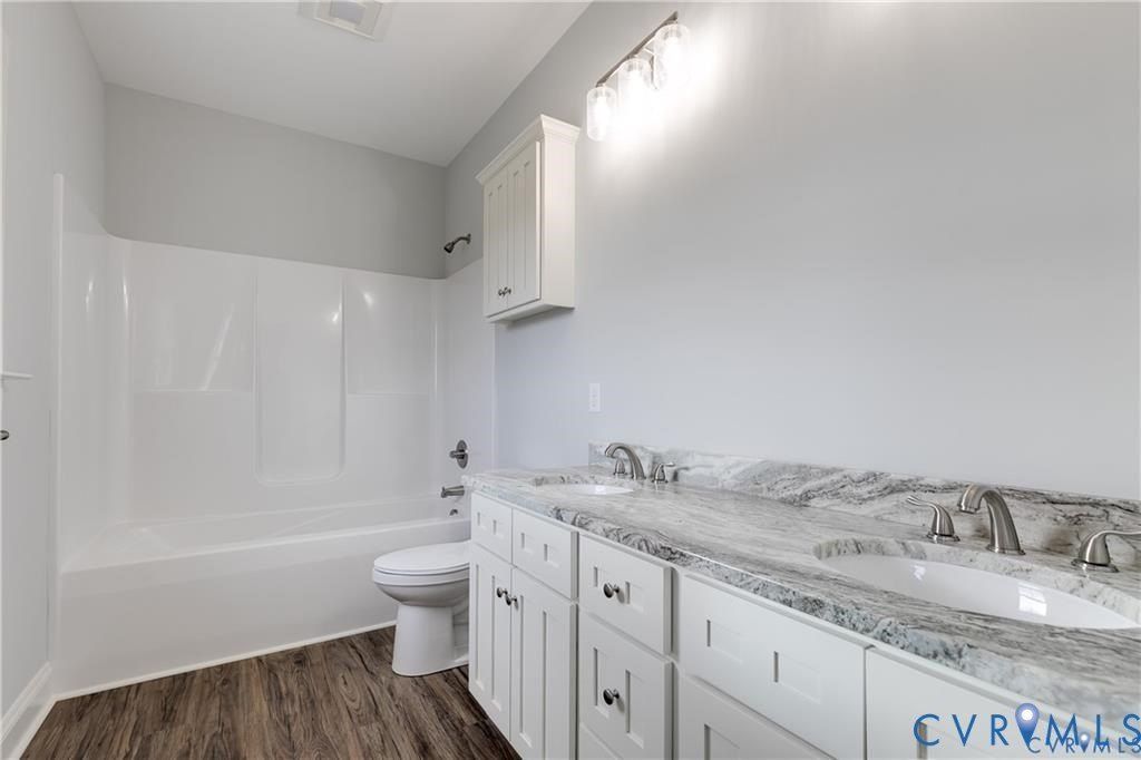 3840 Maidens Road. Powhatan, VA 23139