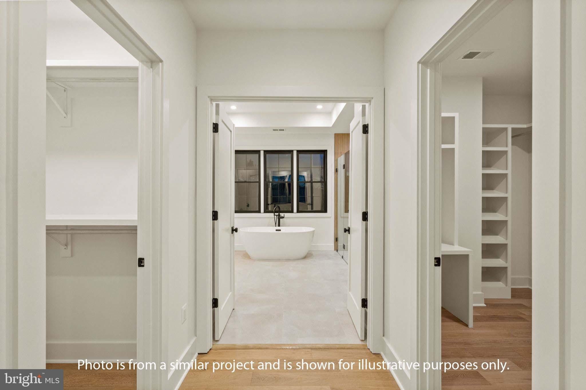 2322 N Nottingham Street. Arlington, VA 22205