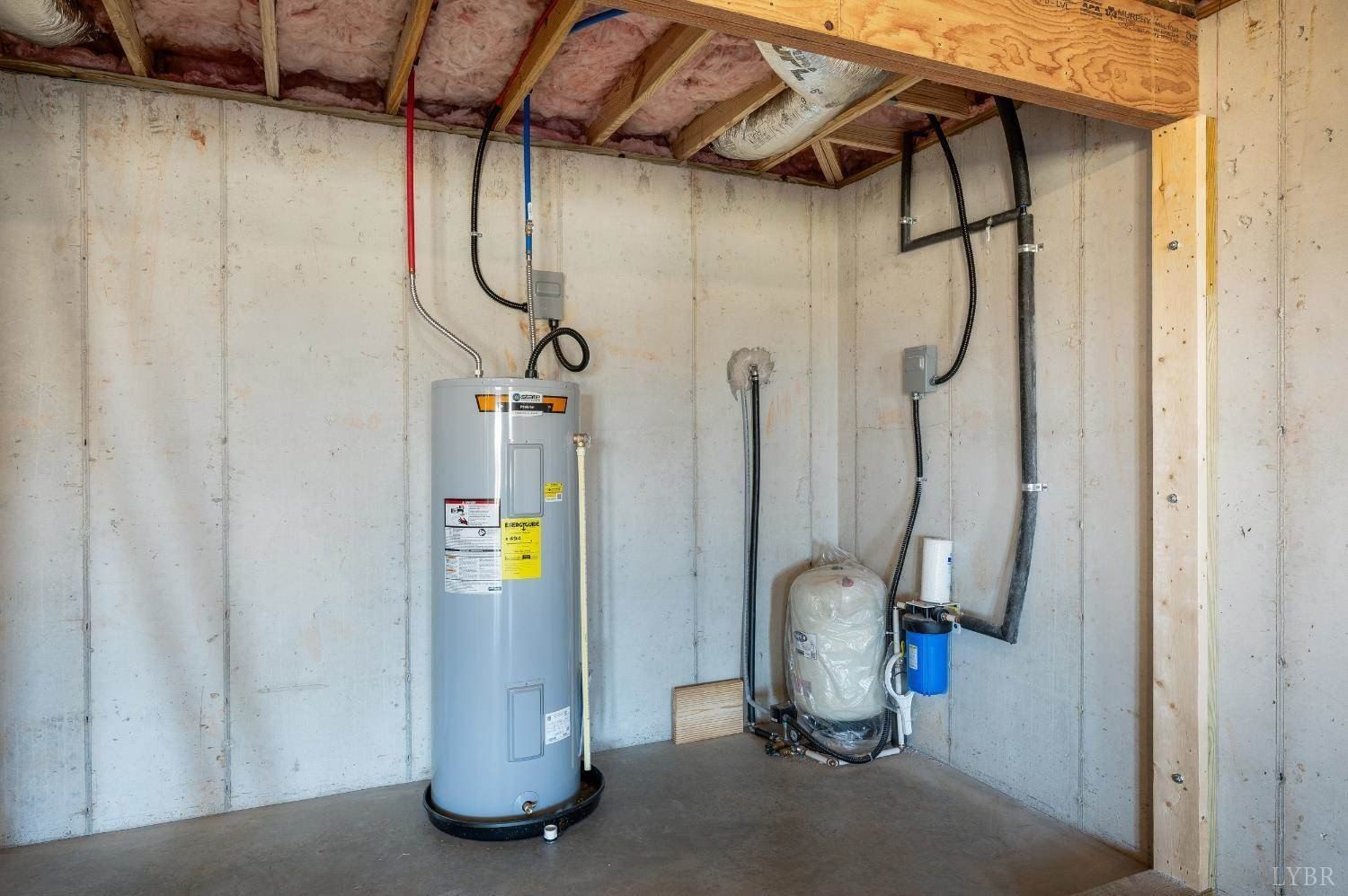 10510 Leesville Road. Lynch Station, VA 24571