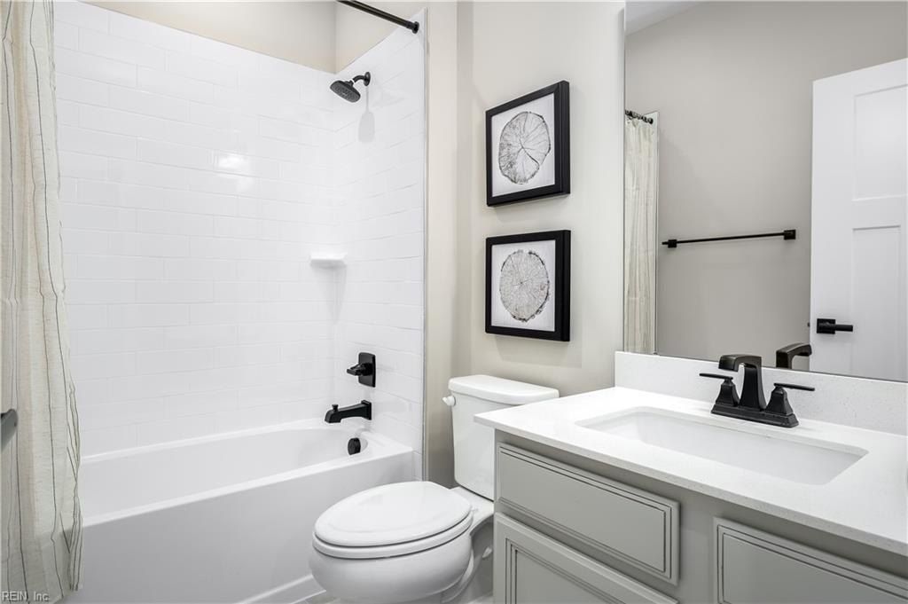 309 Crab Pot Catch. Poquoson, VA 23662