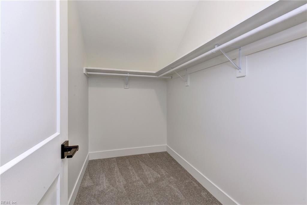 113 Royal Worlington. Williamsburg, VA 23188