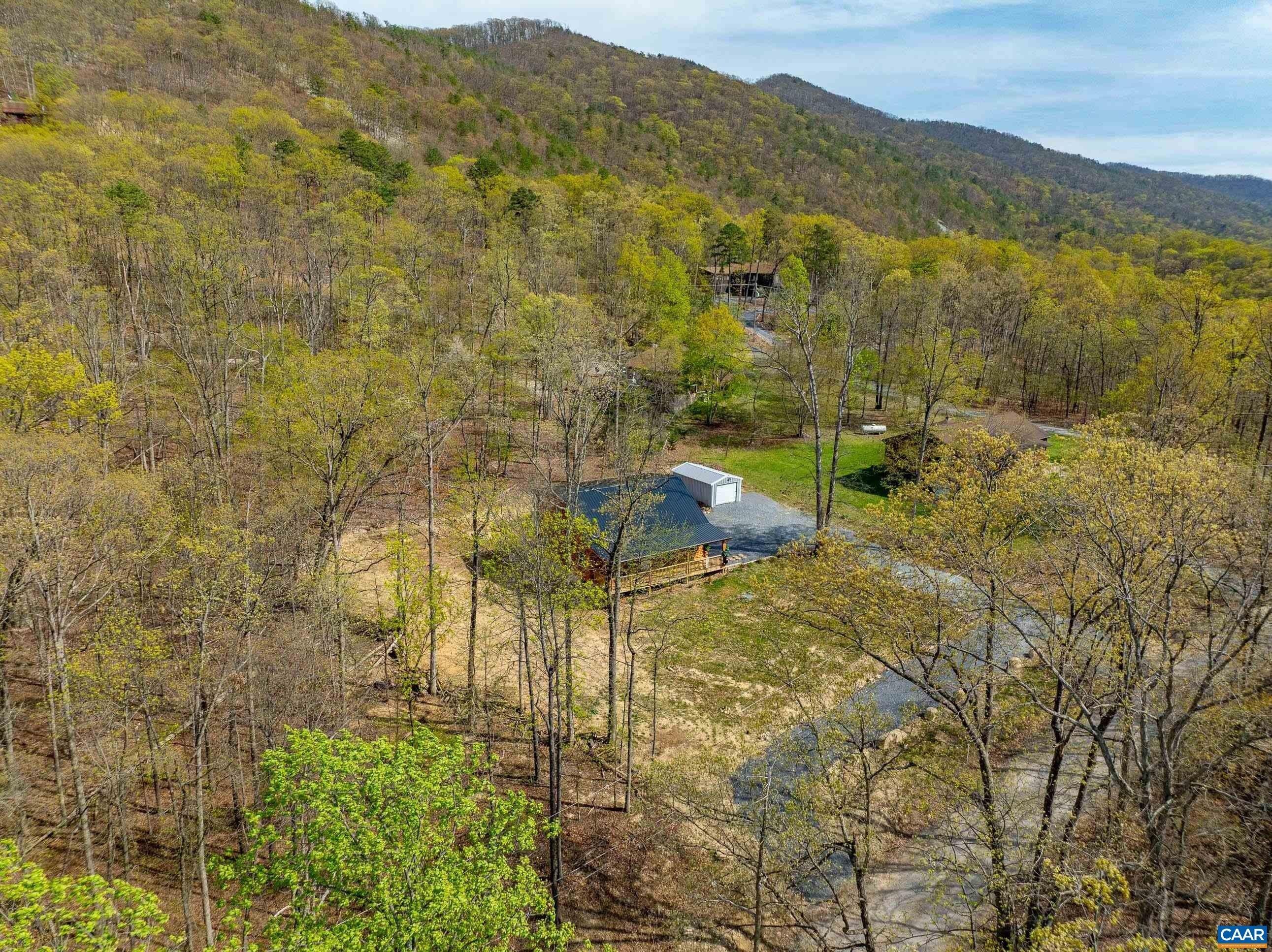 136 Wildwood Ln. Shenandoah, VA 22849