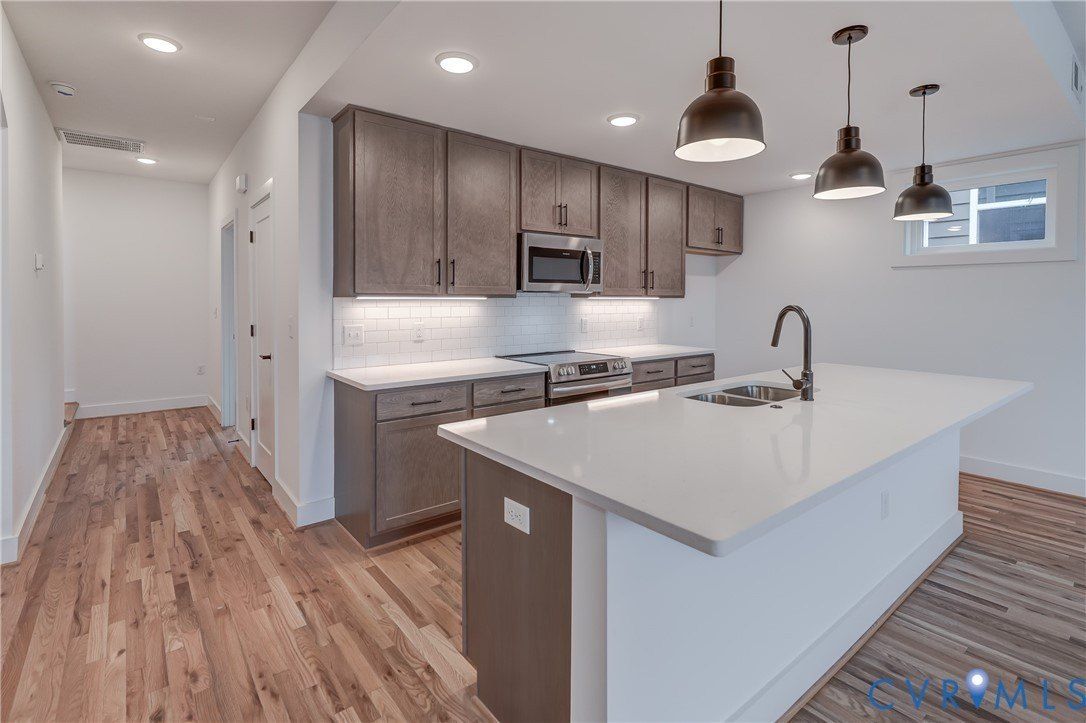 905 Bainbridge Street. Richmond, VA 23224