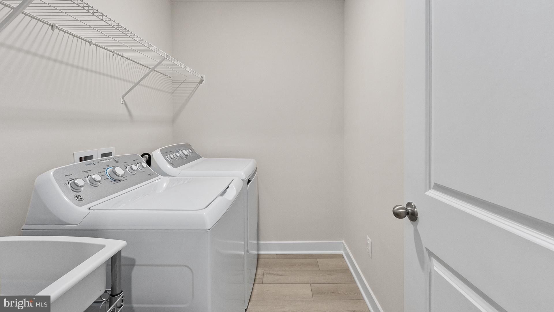 20829 Cloongee Terrace. Dulles, VA 20166