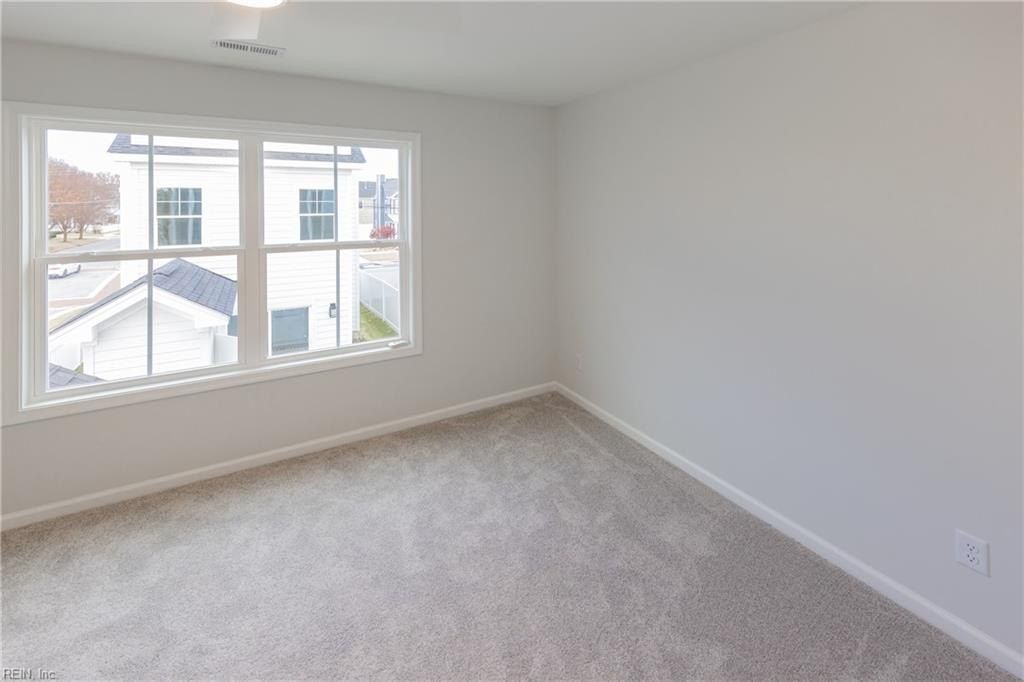 322 25Th 12 Street. Virginia Beach, VA 23451