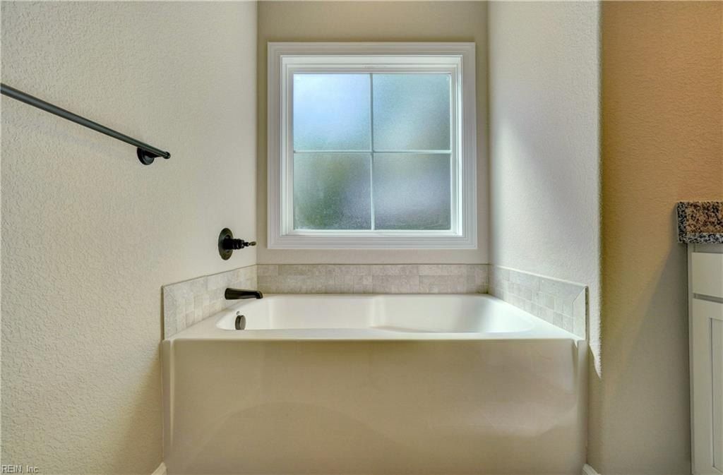 13392 Rattlesnake Trail. Ivor, VA 23866