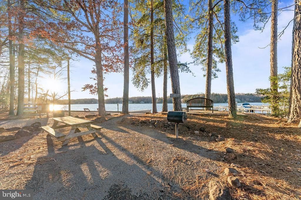 1339 Moody Town Road. Bumpass, VA 23024