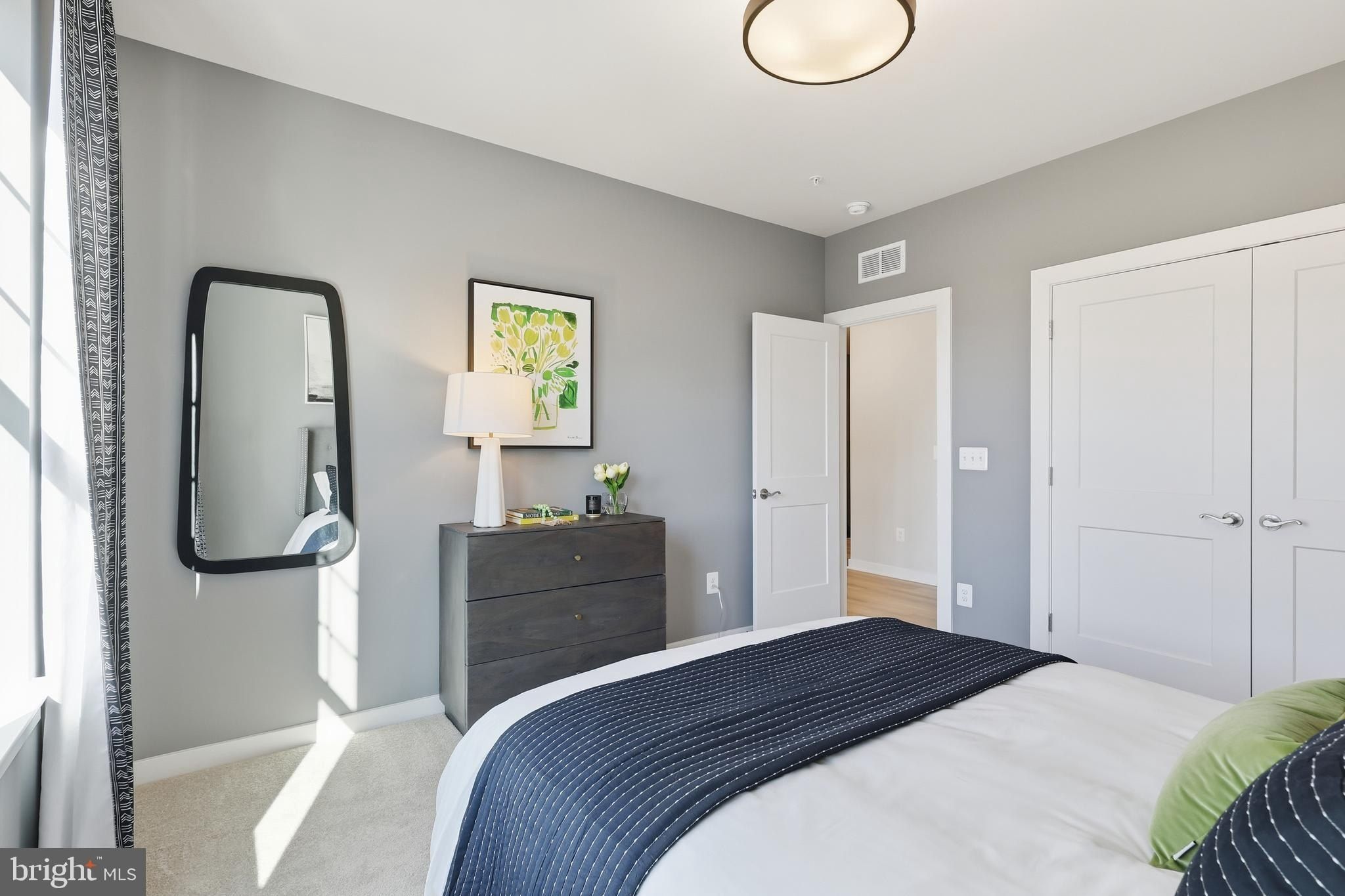 17810 Southern Shores Drive. Dumfries, VA 22026