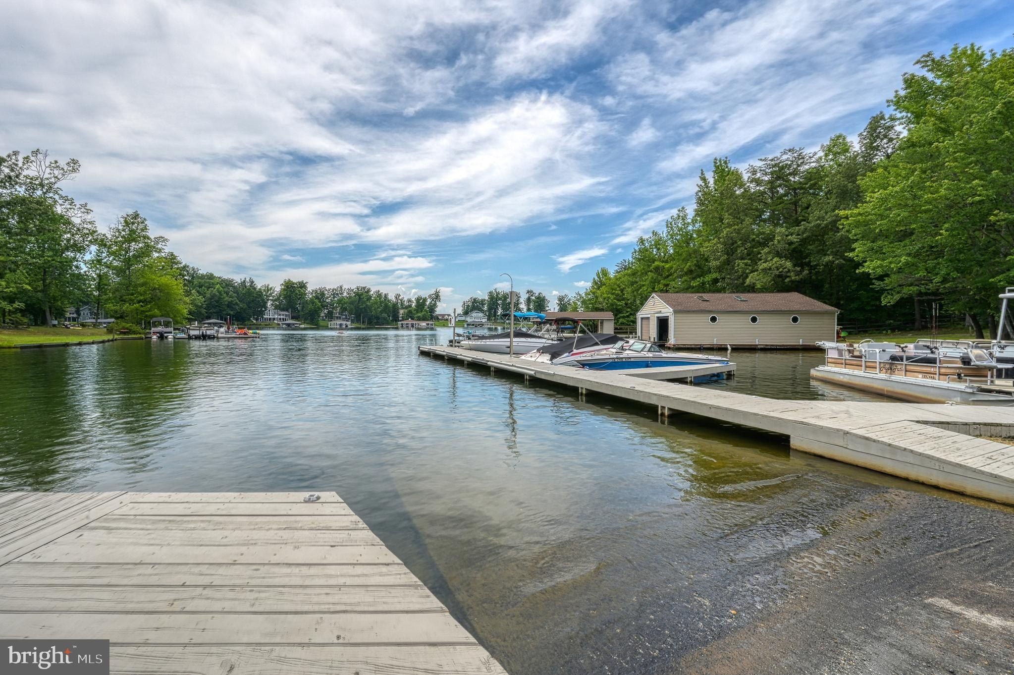 199 Hickory Lane. Bumpass, VA 23024