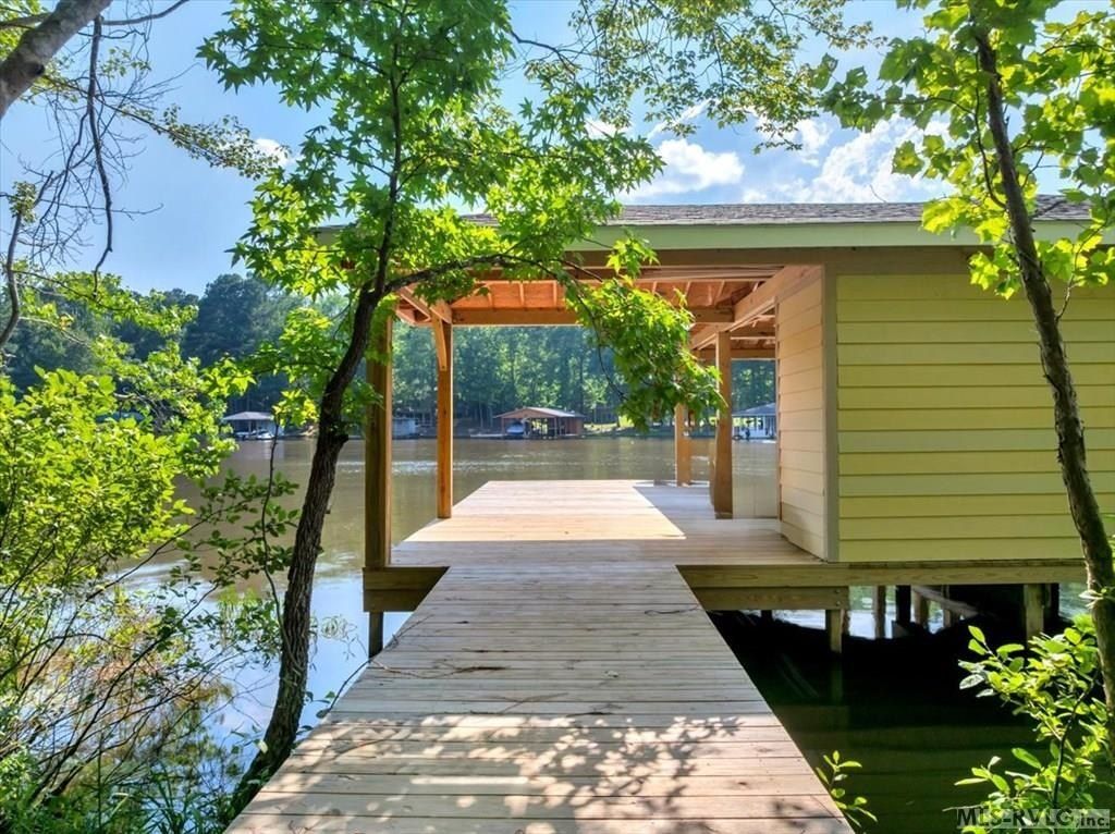 3542 Birdsong Rd. Ebony, VA 23845