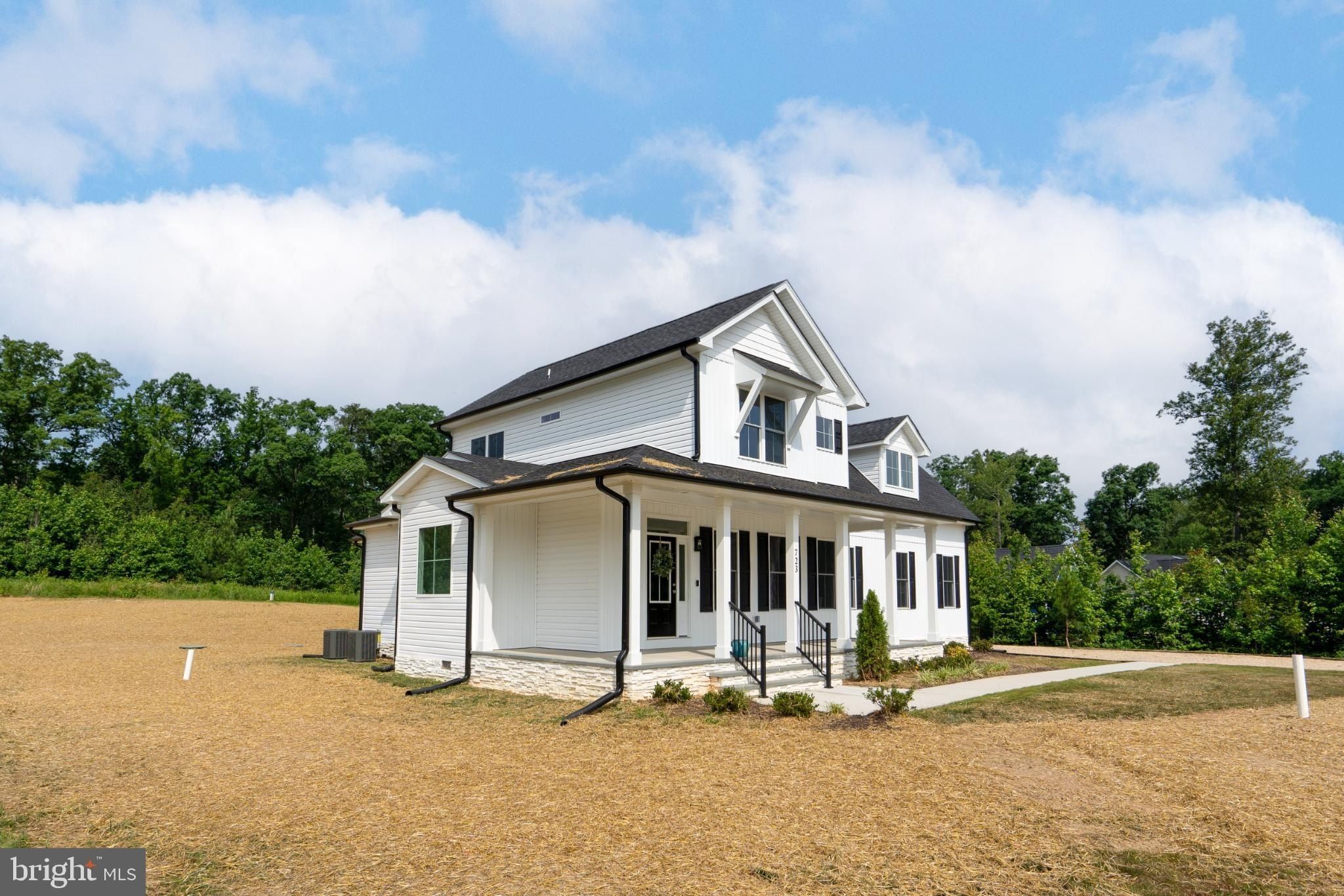 723 Rainbow Ridge. Bumpass, VA 23024