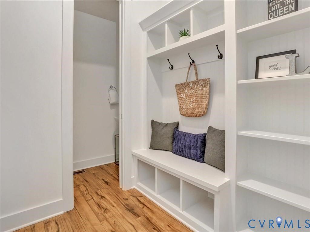 18103 Dogwood Trail Way. Rockville, VA 23146