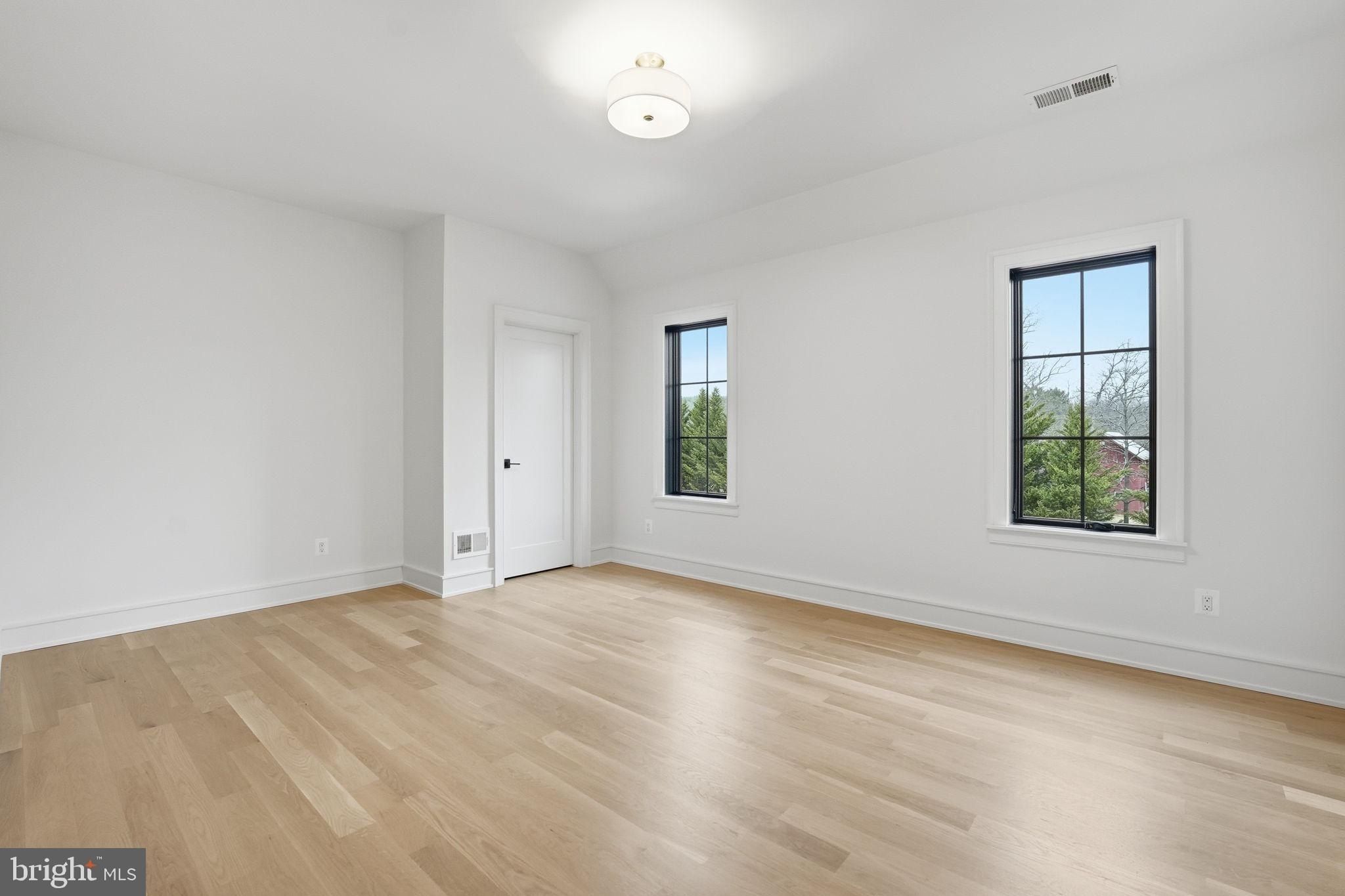 4410 Dogwood Tree Court. Haymarket, VA 20169