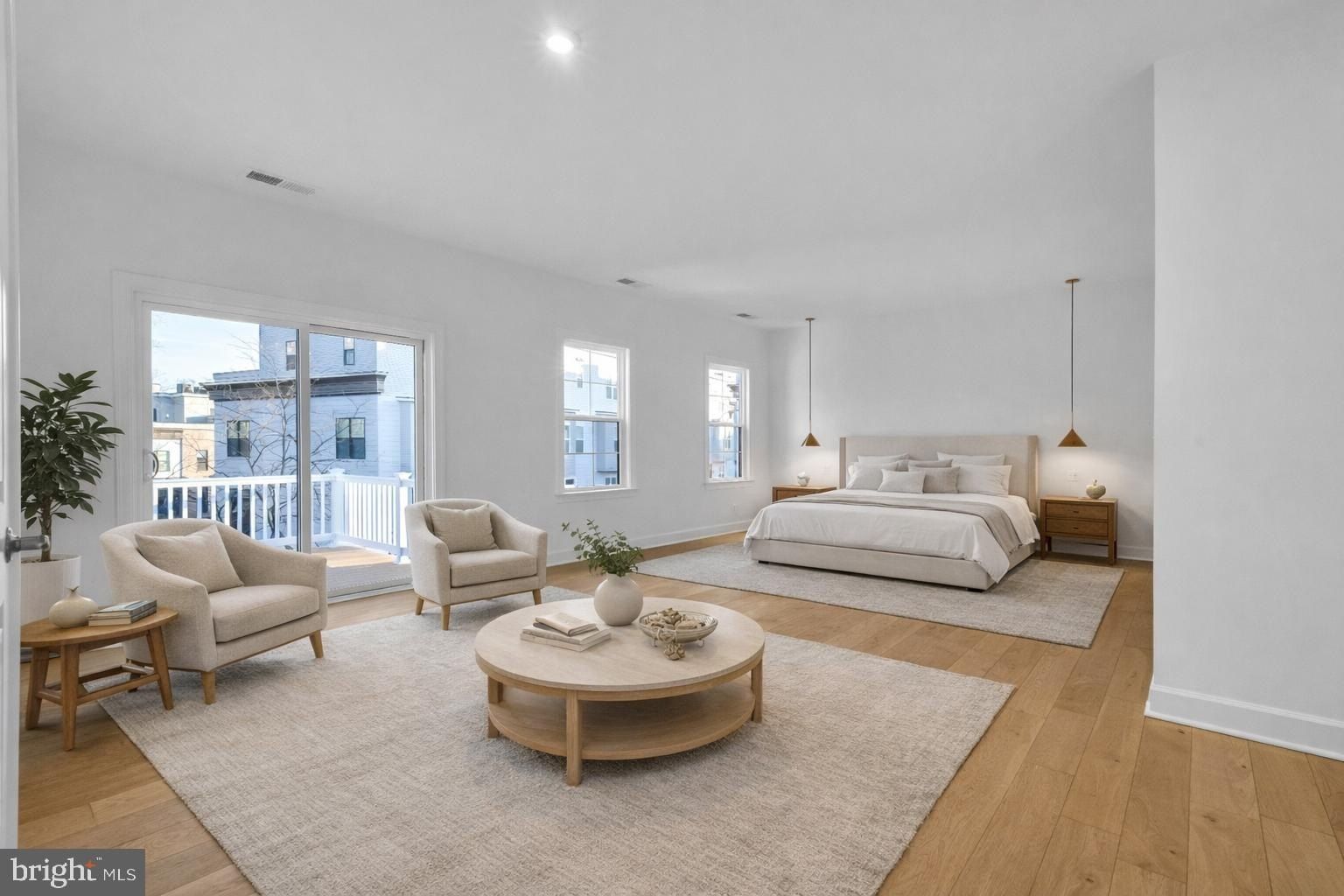 2021 Nordlie Place. Falls Church, VA 22043