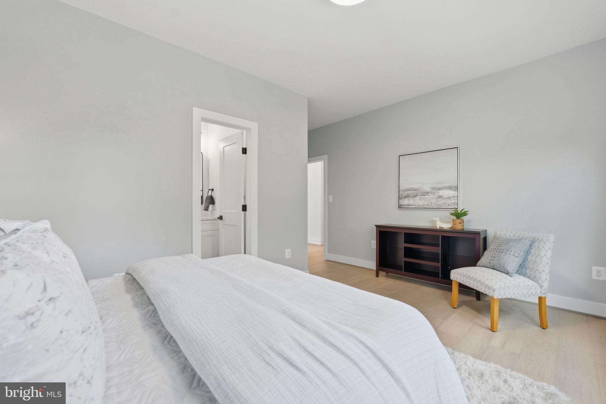 3218 Blundell Road. Falls Church, VA 22042