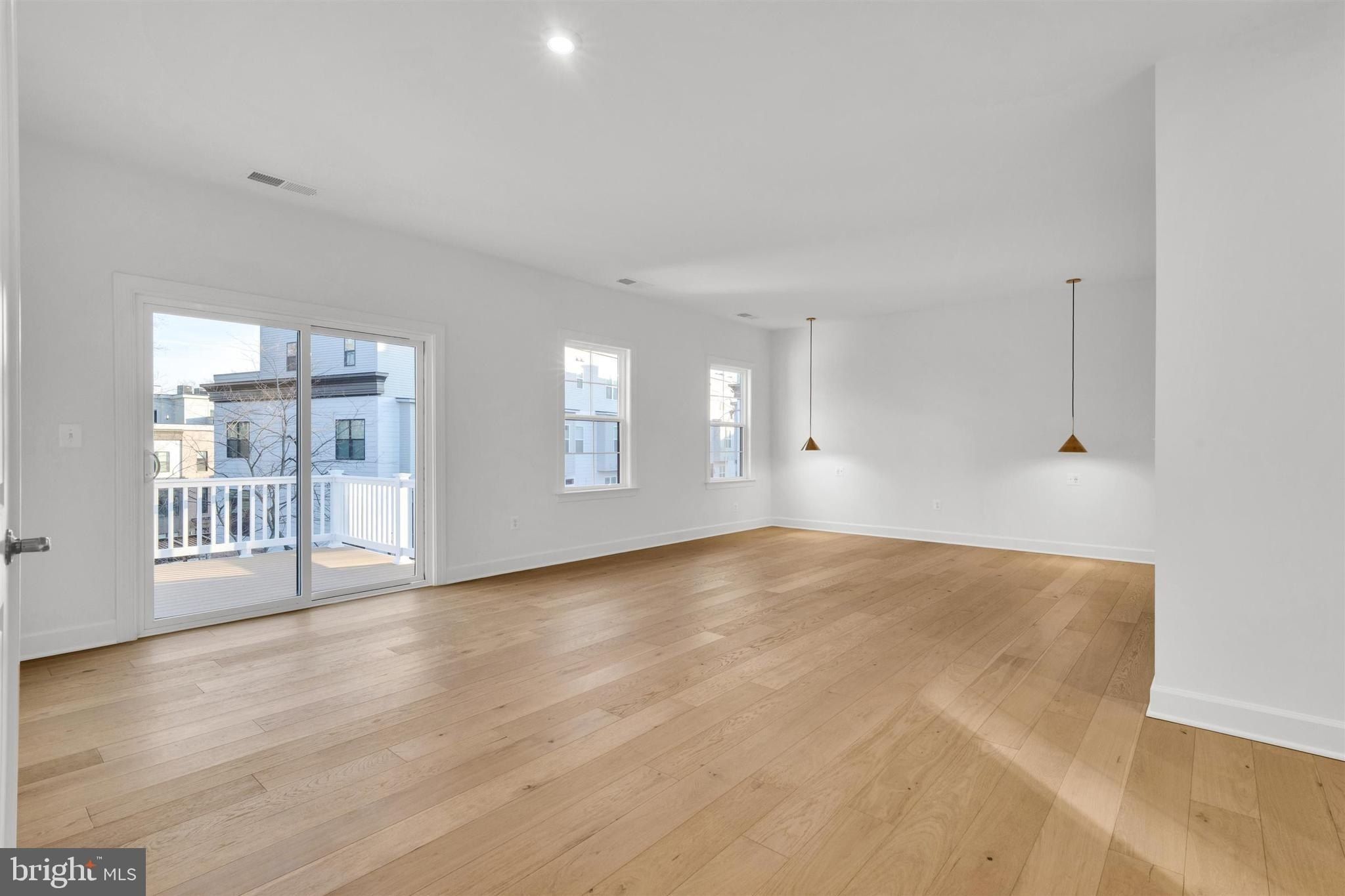 2021 Nordlie Place. Falls Church, VA 22043