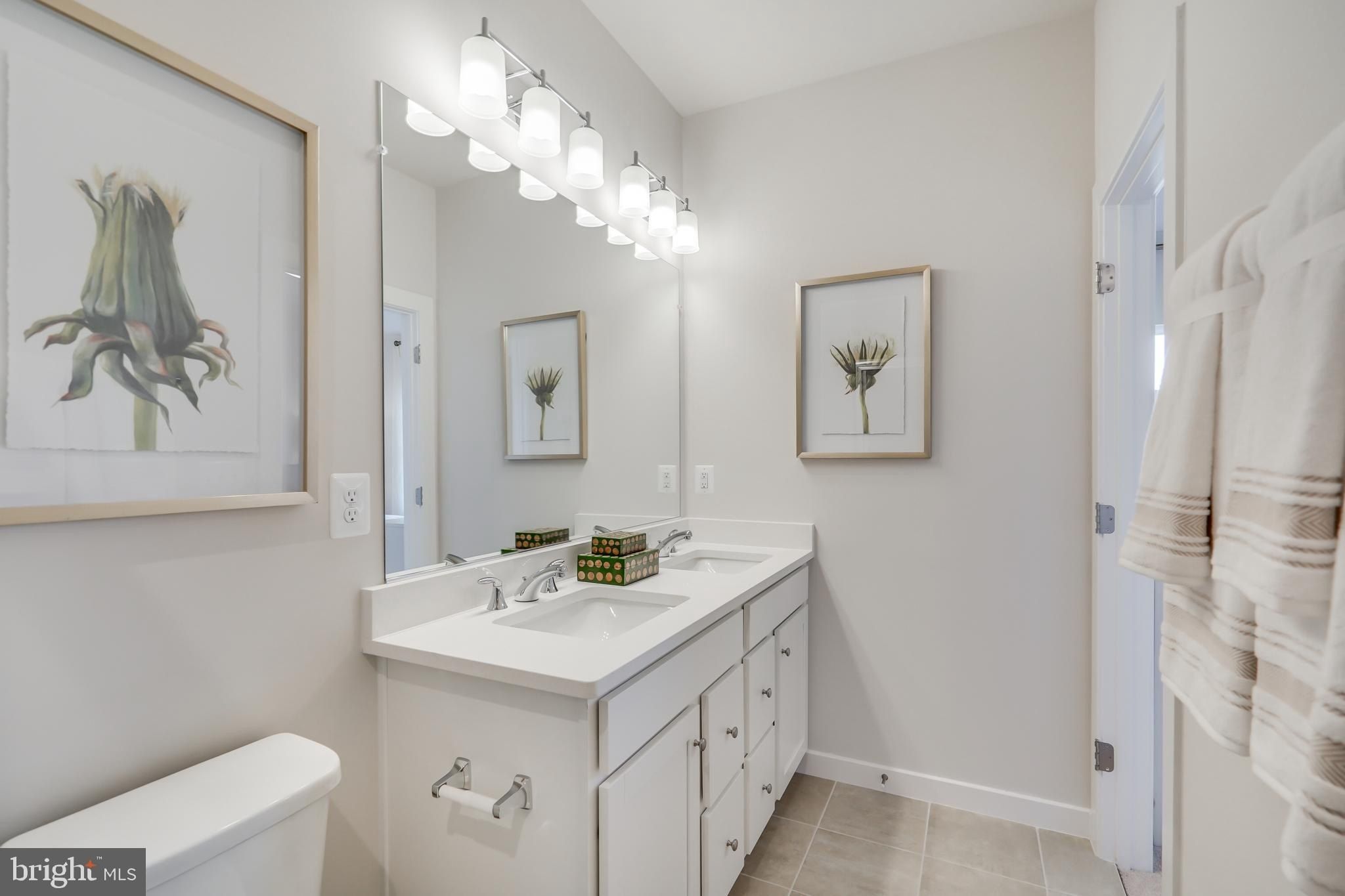 3811 Shale Ridge Road. Woodbridge, VA 22193