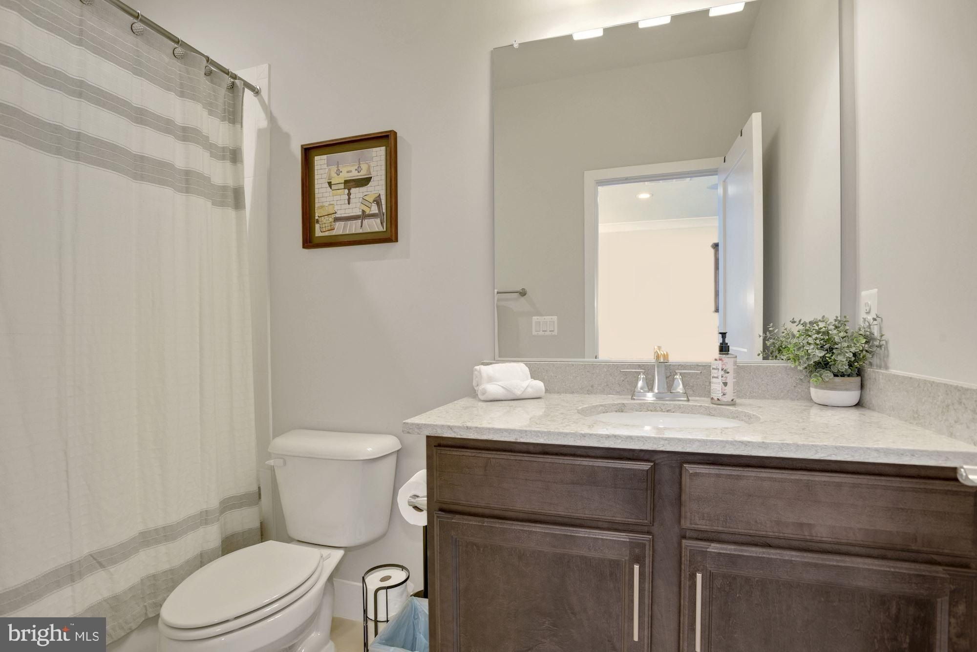 2973 Winter Jack Lane. Fairfax, VA 22031