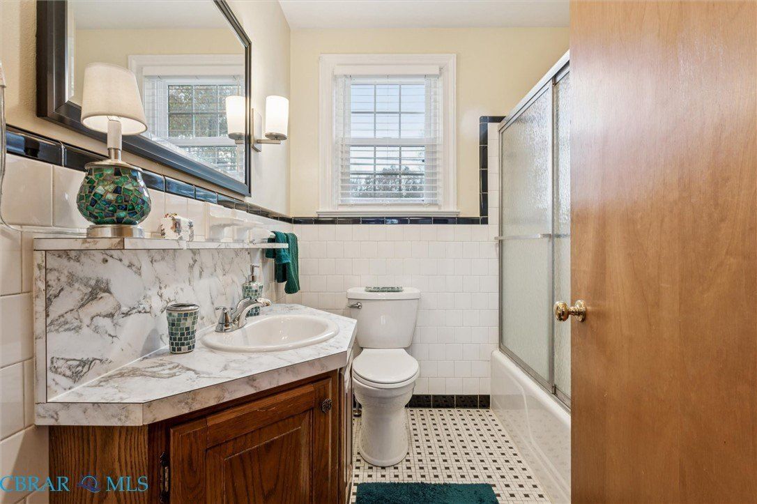 6661 Gloucester Street. Gloucester, VA 23061