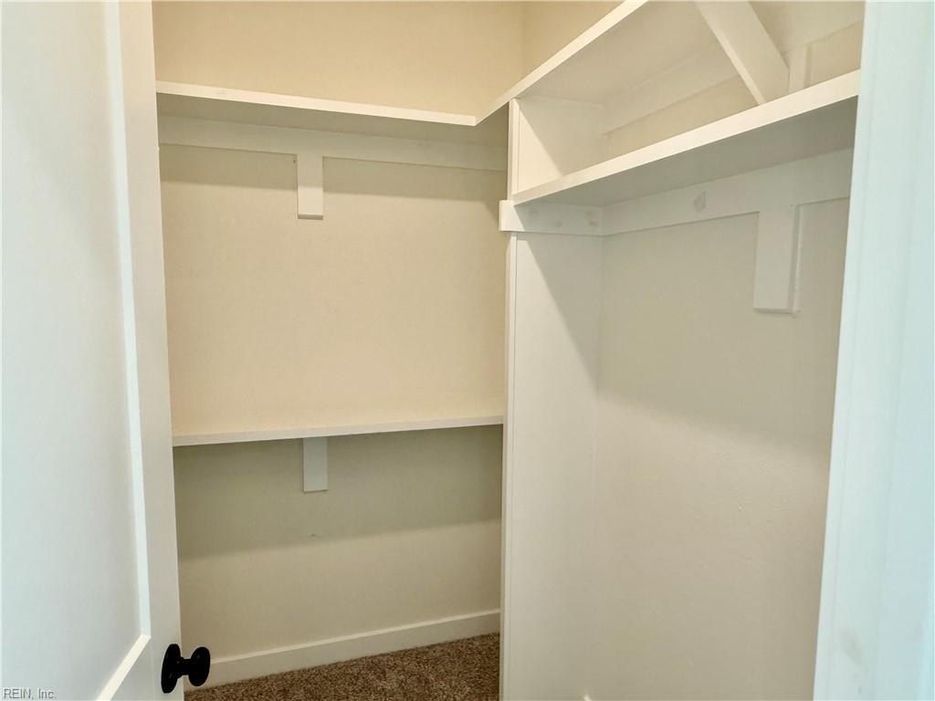 719 Flatrock Lane. Chesapeake, VA 23320