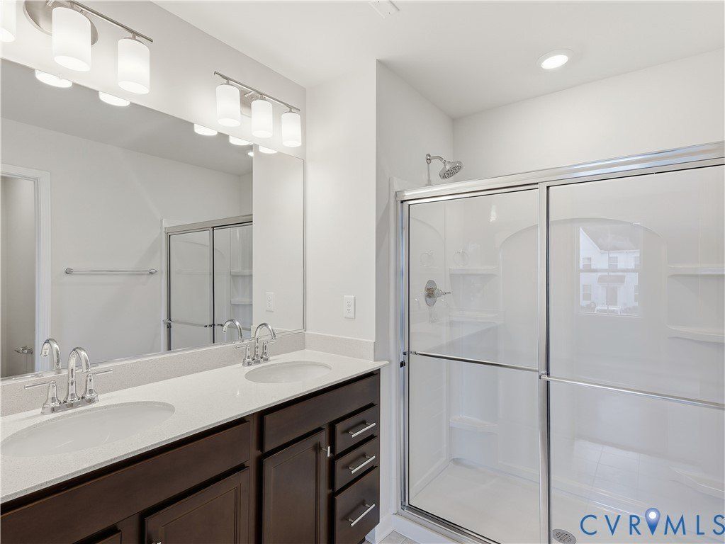 334 Mt Mccauley Way. Aylett, VA 23009