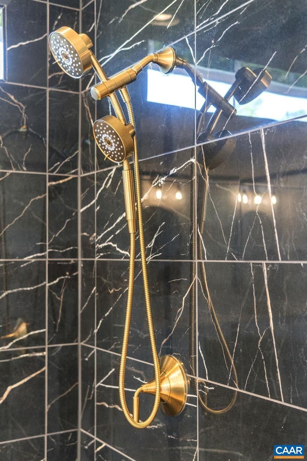 1169 Sablewood Dr. Charlottesville, VA 22911