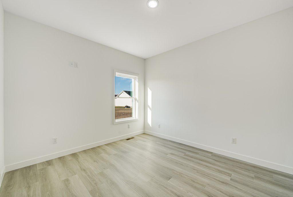 2184 Yardarm Dr. Greenbackville, VA 23356