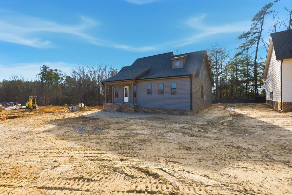 211 Zion Drive. Farmville, VA 23901