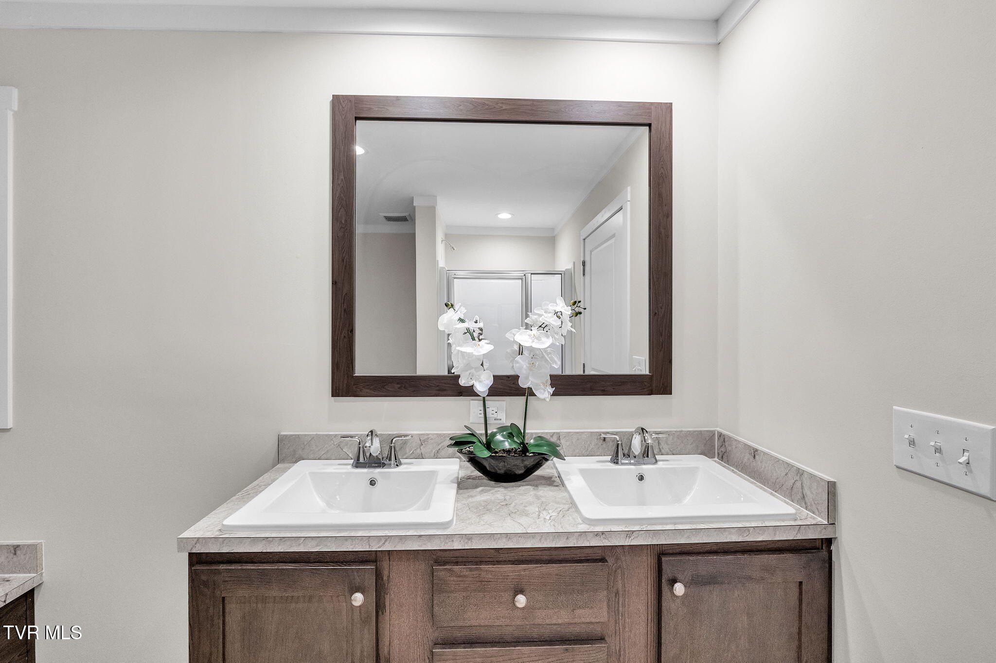 18424 Fortunes Way. Abingdon, VA 24210