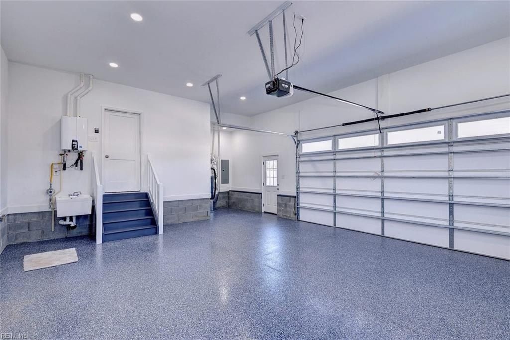 704 Dare Road. Yorktown, VA 23692