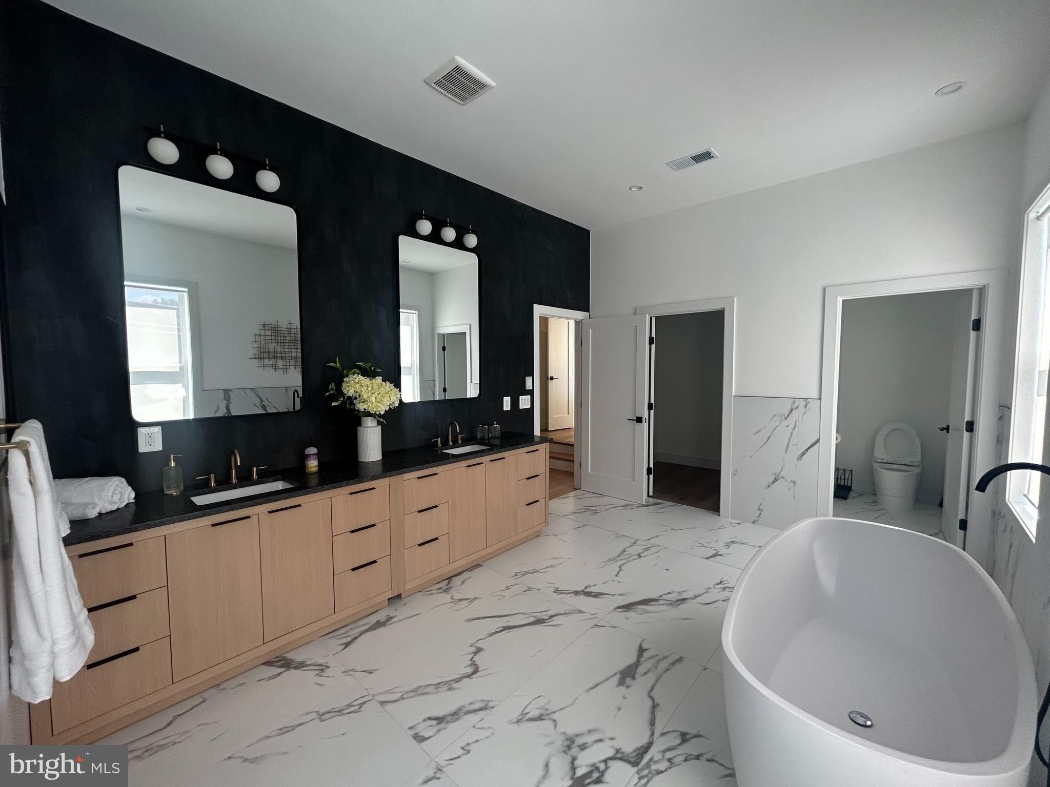 9338 Lee Street. Burke, VA 22015