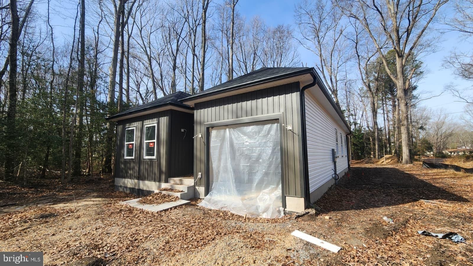 175 Rose Way. Colonial Beach, VA 22443