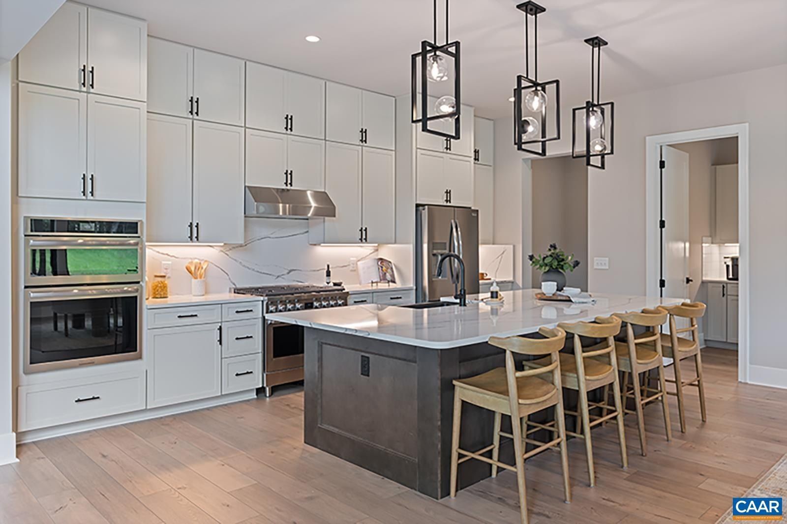 17 Grange Commons Ridge. Ruckersville, VA 22968