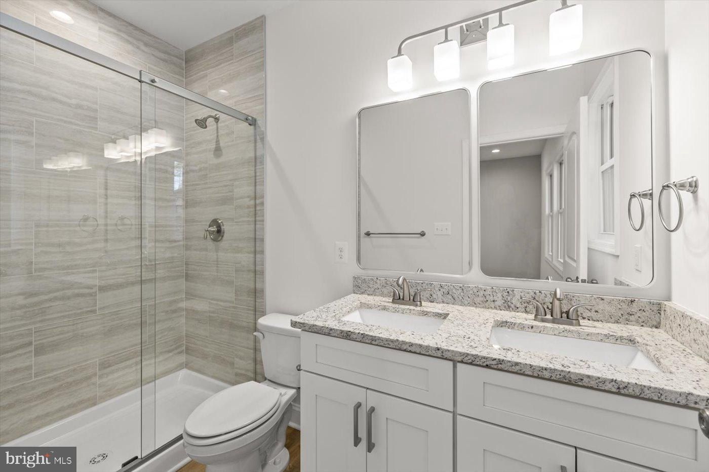 27 Colony Way. Montross, VA 22520