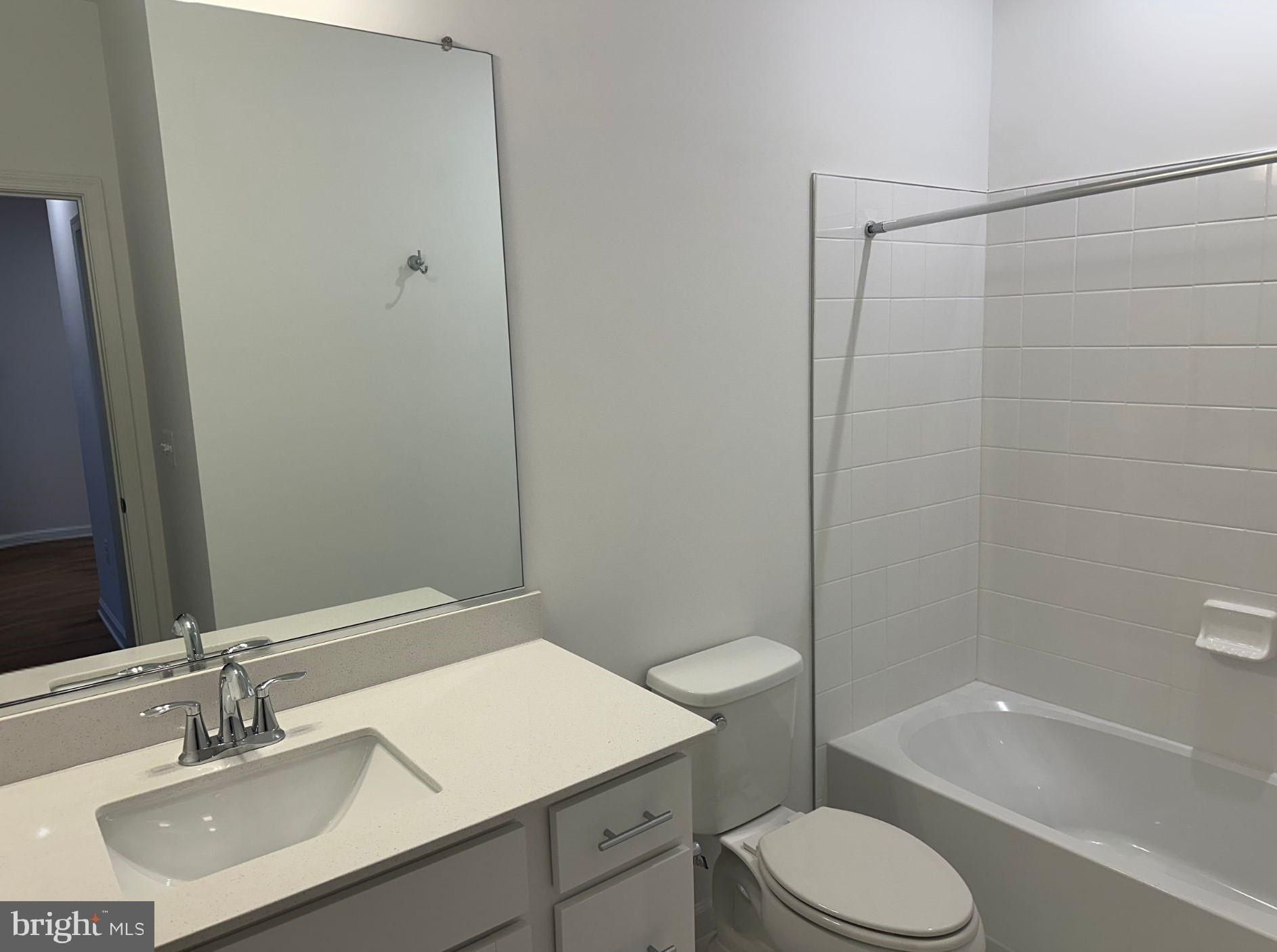 20871 Murry Falls Terrace Unit 197. Ashburn, VA 20147