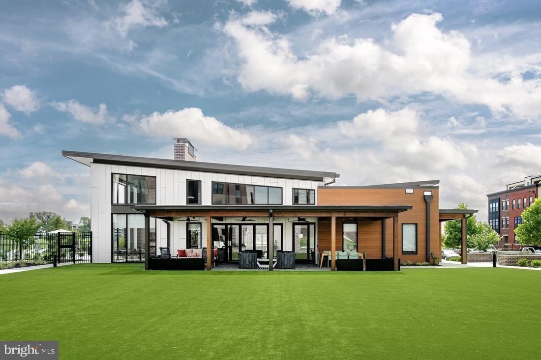 22103 Midmoore Drive. Ashburn, VA 20148