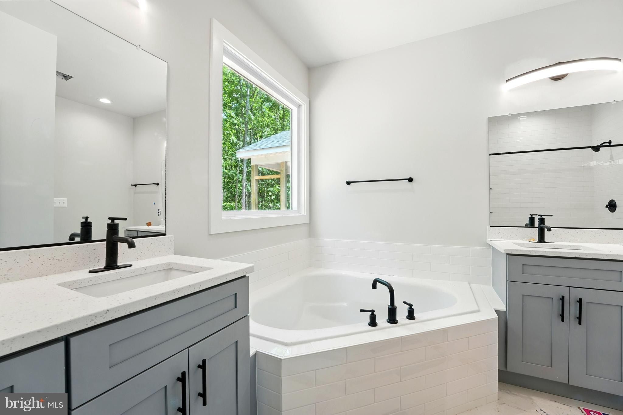 236 Pelican Way. Montross, VA 22520